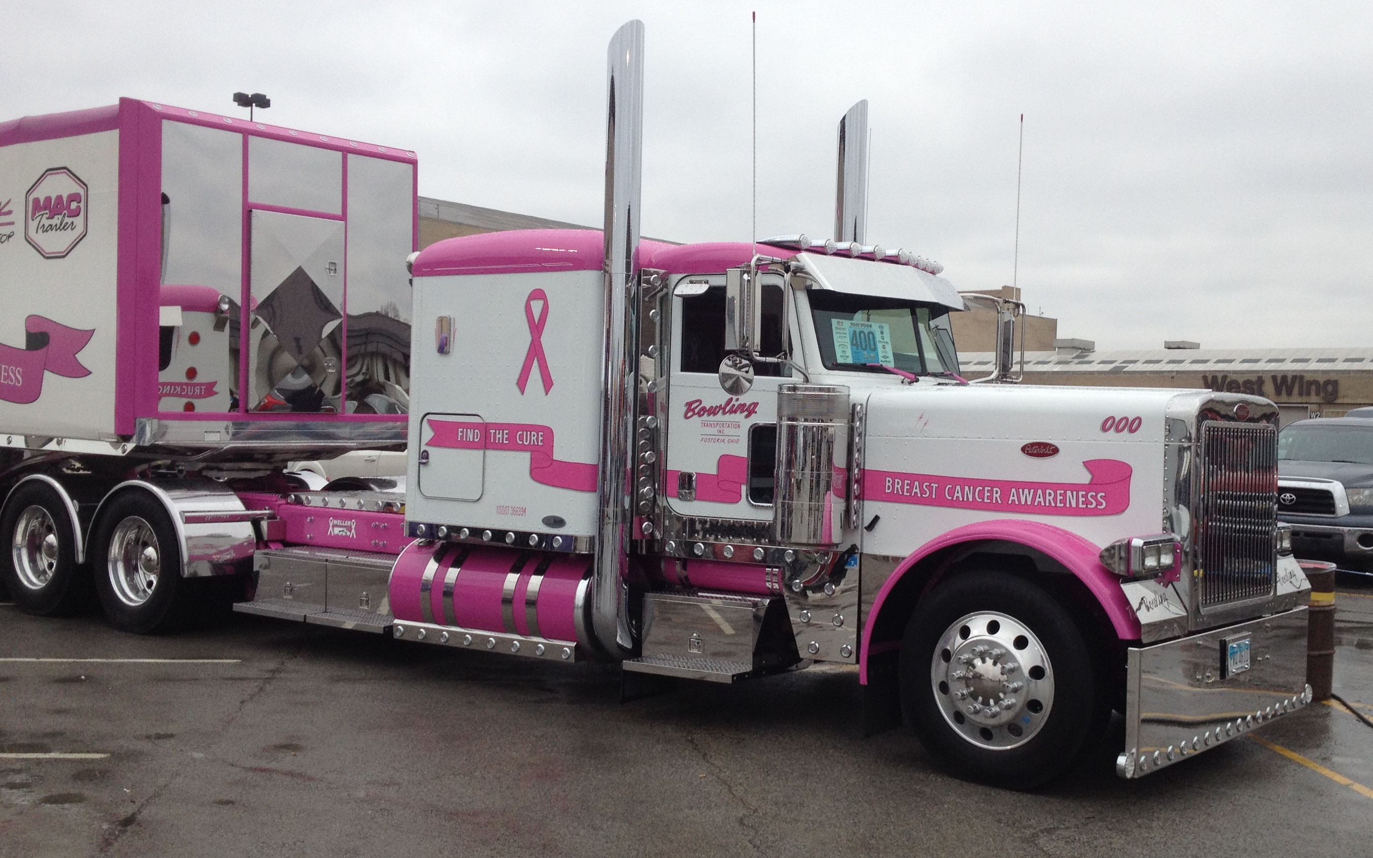 Trucks & truckers dedicated to a cause