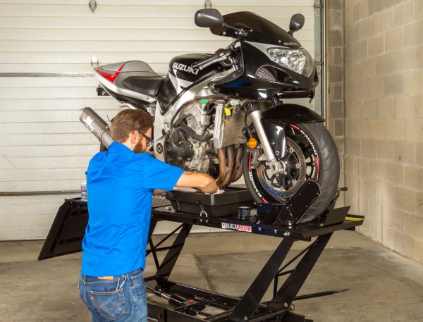 suzuki gsxr 600 oil change