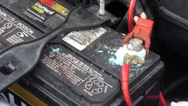 How to clean battery corrosion