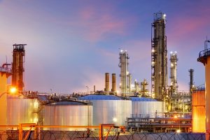 synthetic vs. conventional oil - oil refinery
