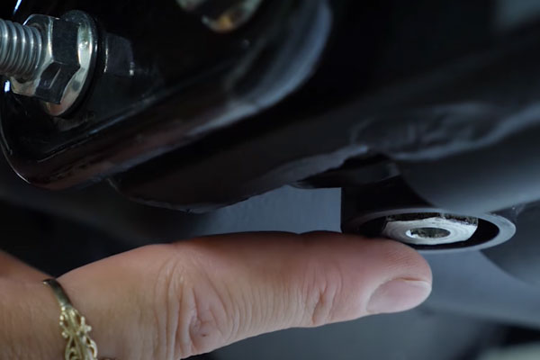 how-to-perform-a-harley-davidson-oil-change-amsoil-blog