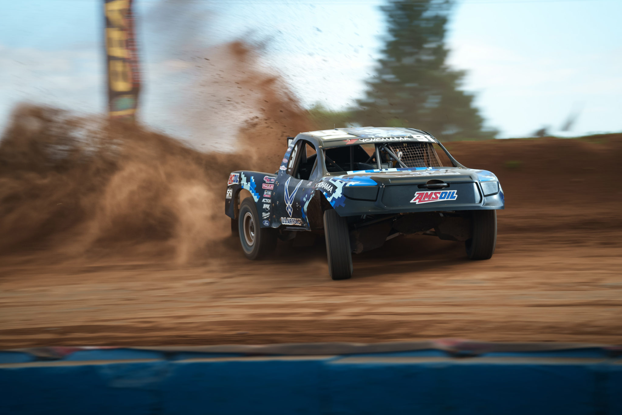 DOMINATOR® Synthetic Racing Oil Wins Races - AMSOIL Blog