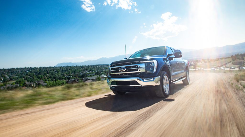 Pickup truck with 10-speed transmission.